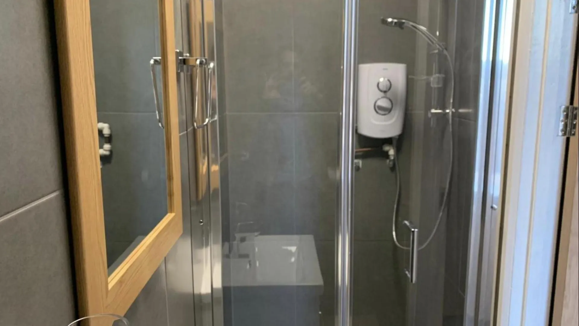 Ryam Suites Londýn Bed & Breakfast