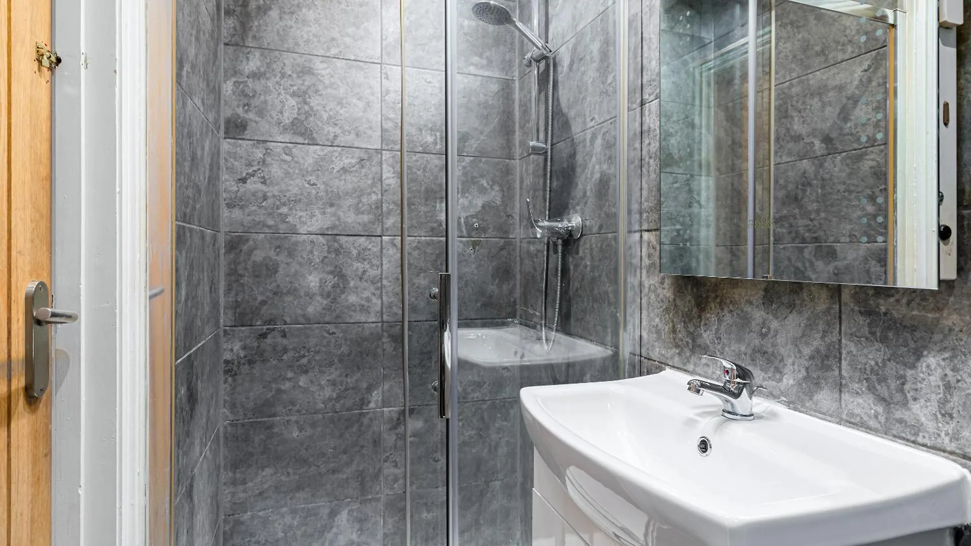 Ryam Suites Londýn 2*,  Velká Británie
