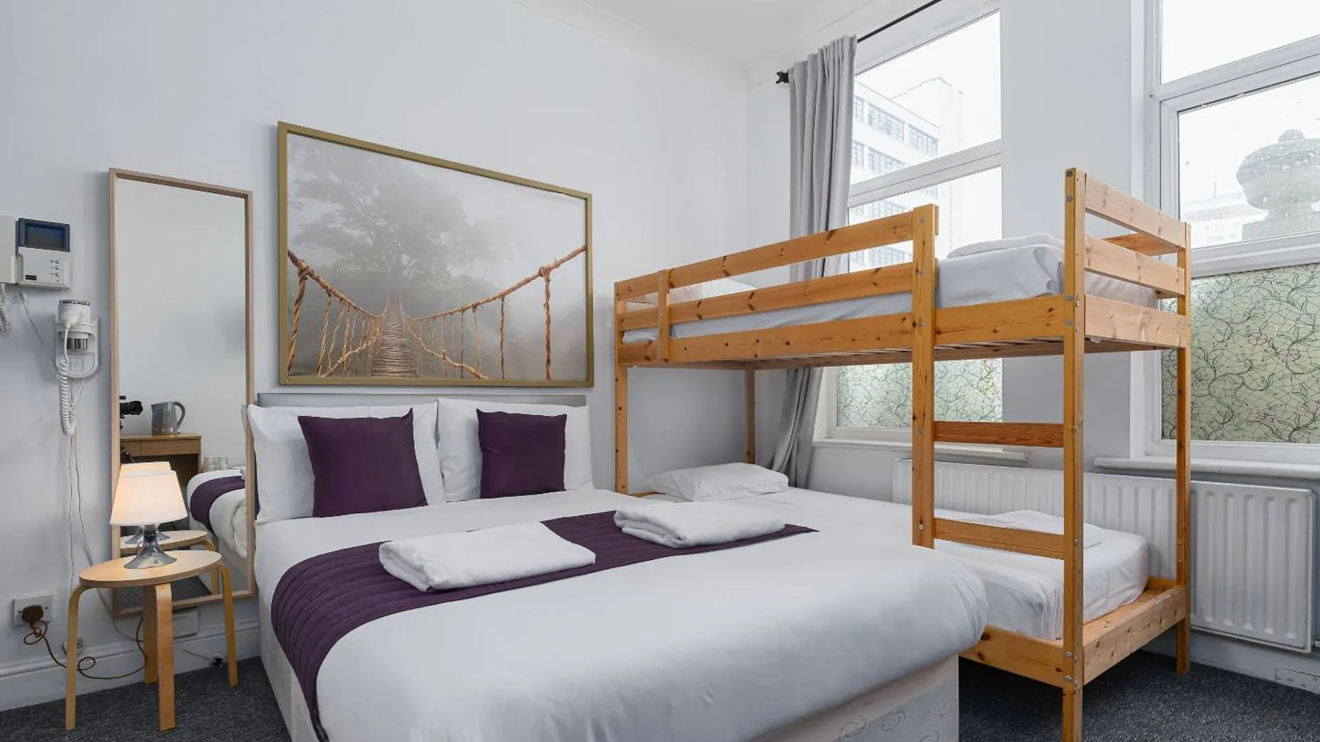 Ryam Suites Londýn Bed & Breakfast