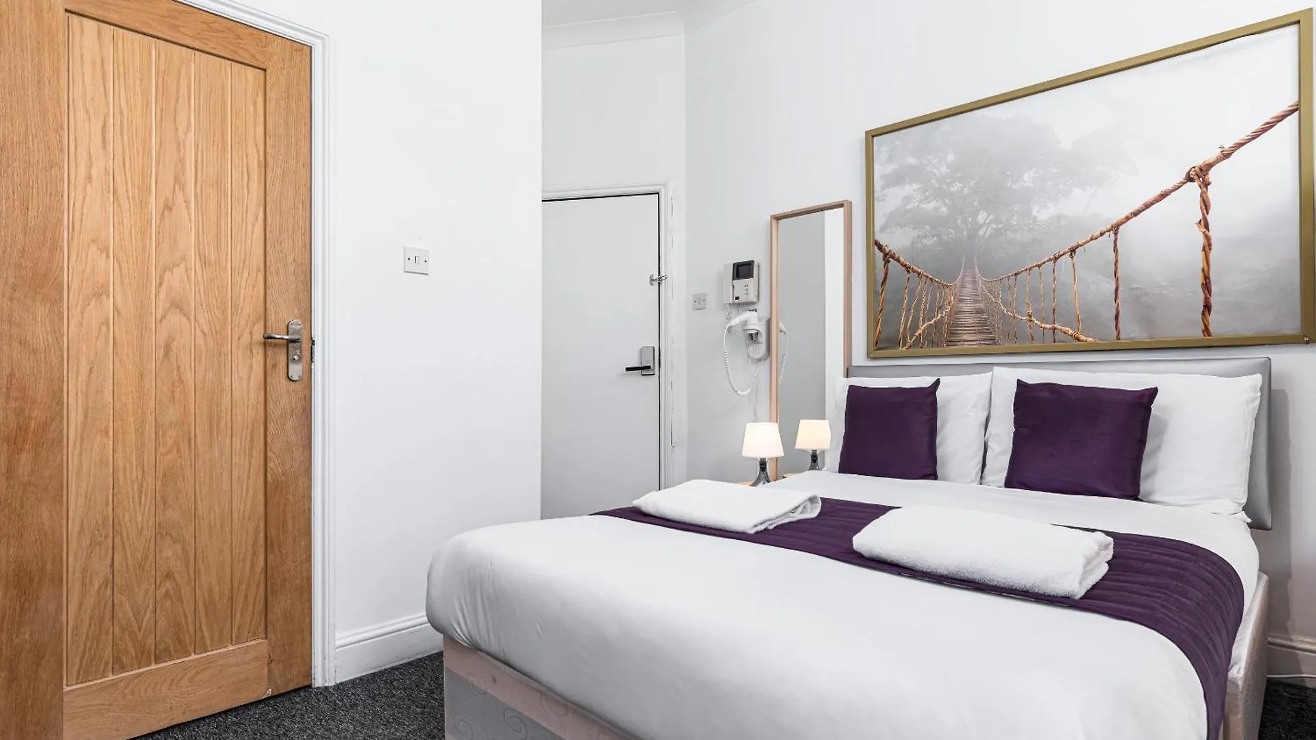 Ryam Suites Londýn Bed & Breakfast