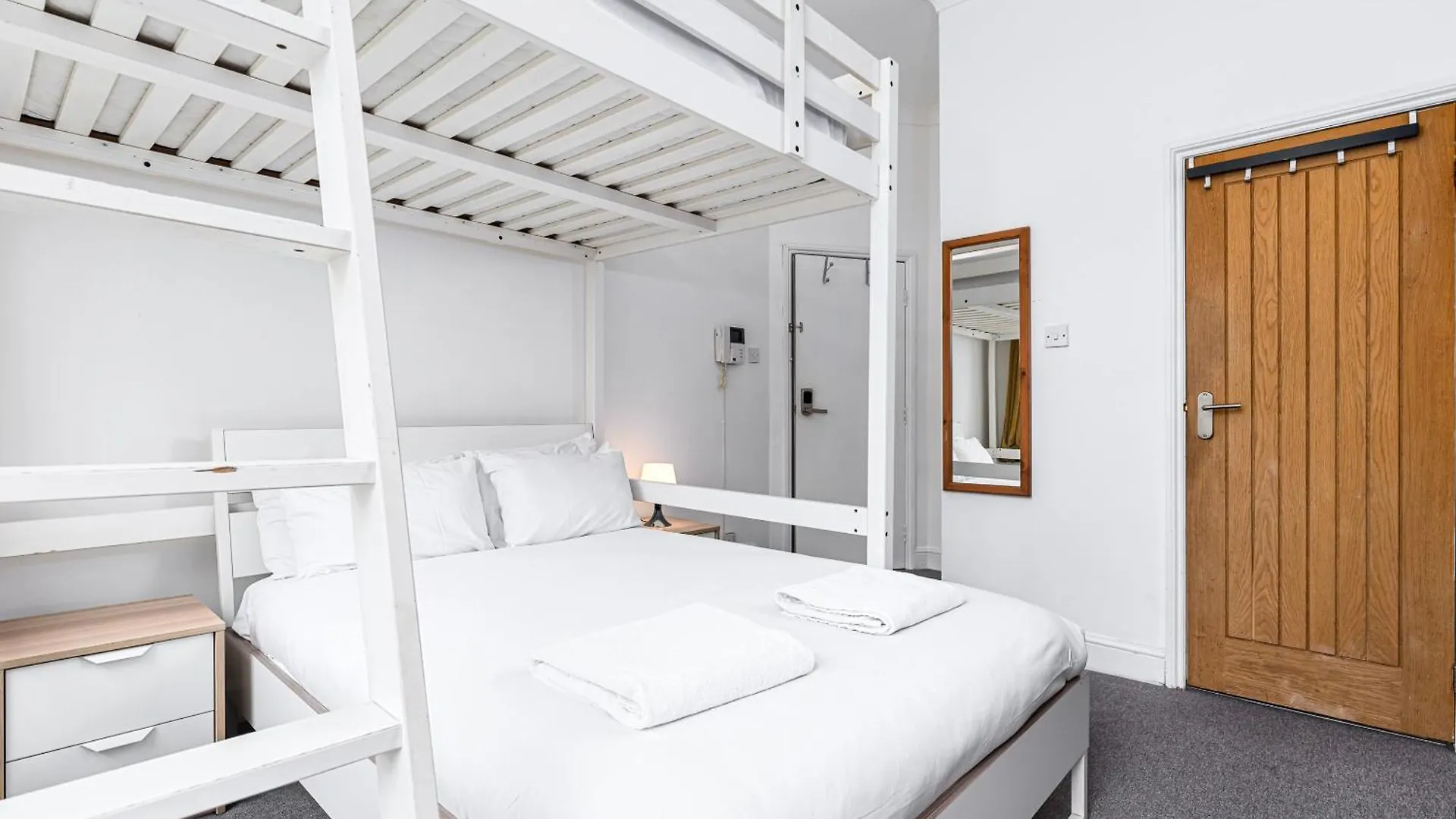 Bed & Breakfast Ryam Suites Londýn