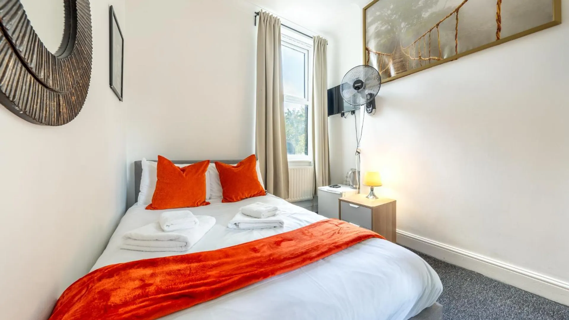 Ryam Suites ロンドン 2*,  イギリス